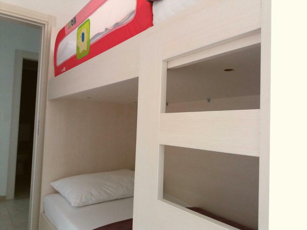 Apartments Mestrovic Lopar Extérieur photo