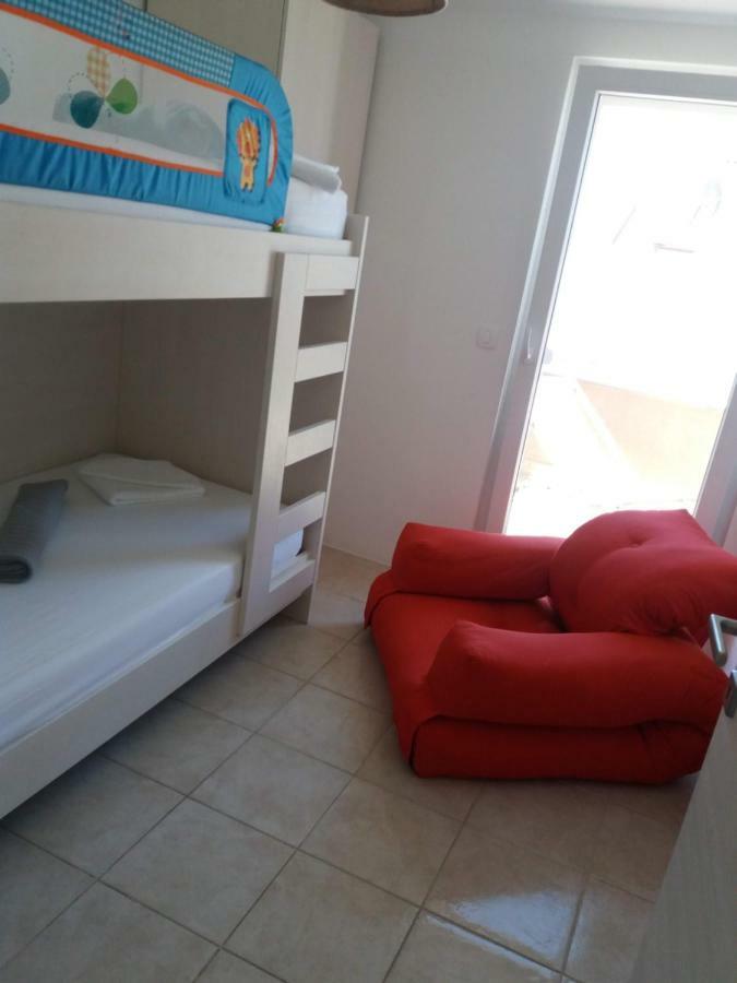 Apartments Mestrovic Lopar Extérieur photo